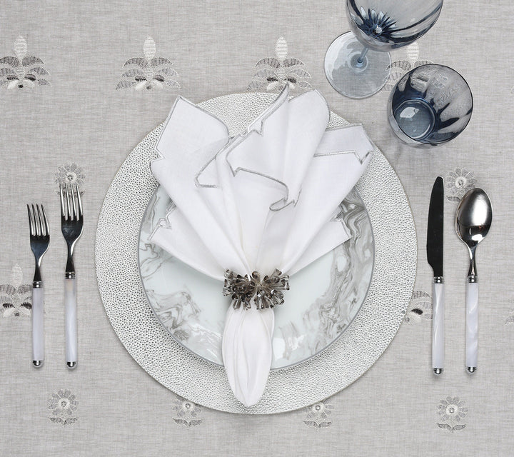 Kim Seybert Lima Tablecloth in Gray & Silver