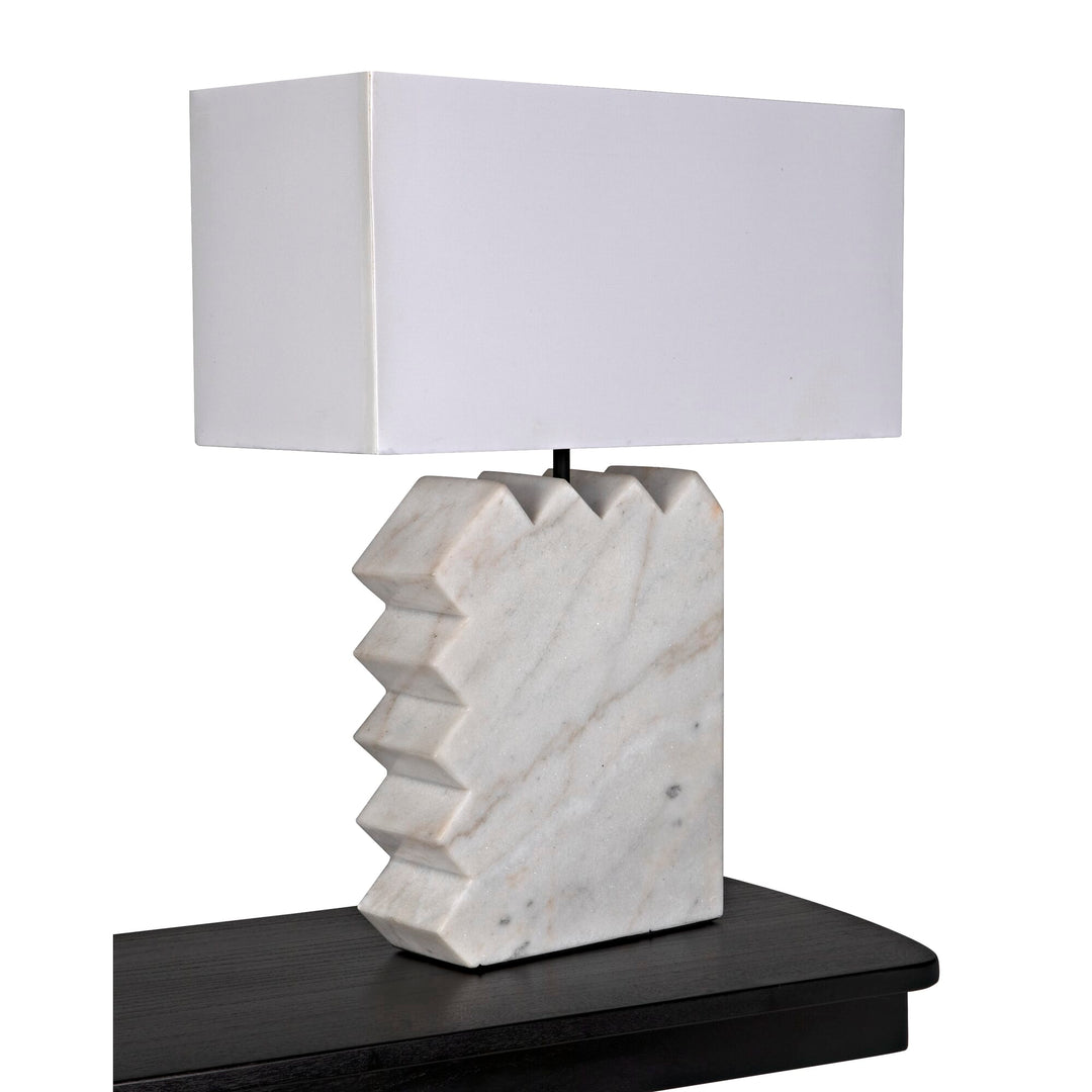 Gaheris Table Lamp with Shade