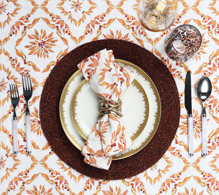 Kim Seybert Laurel Tablecloth in White & Brown