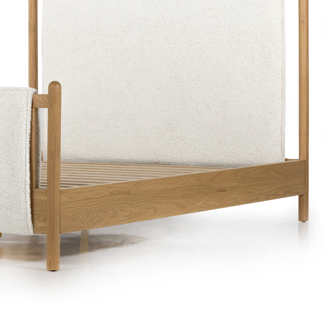 Blasius Bed - Sheepskin Natural - Available in 2 Sizes