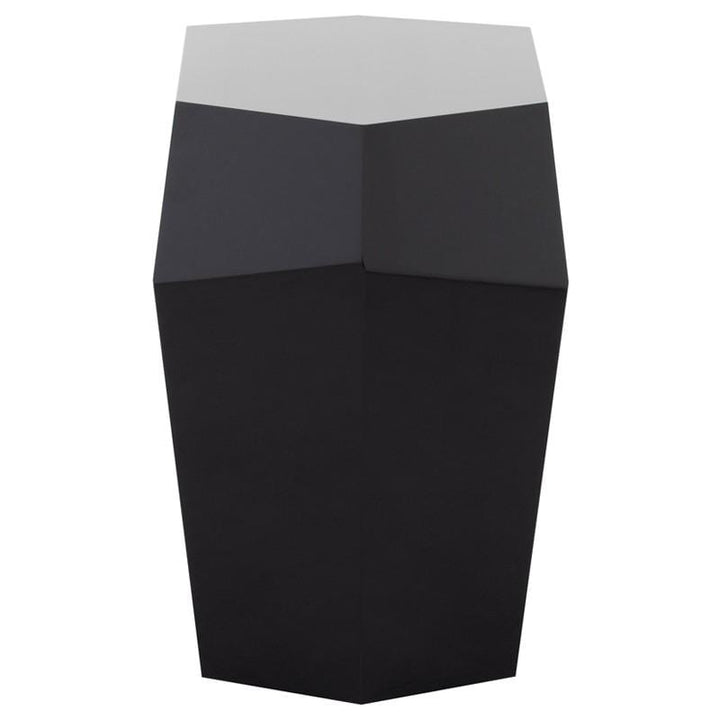 Nuevo Nuevo Gio Side Table - Black HGMI102
