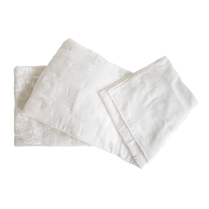 Kevin O'Brien Studio Kevin O'Brien Studio Dip Dye Oversized Knoted Velvet Throw | 6 Colors White KNOTH-WHI